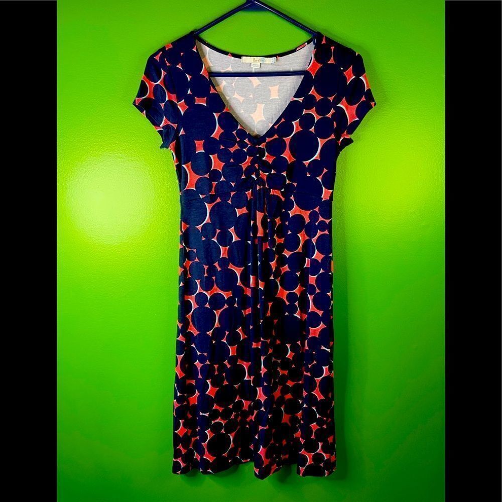 BODEN easy-wear cap-sleeve, B-neck dress in navy bubble print